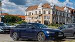 Audi A6  C8  (ab 2018) in der Farbe Navarra Blue.