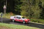 Nr.89 BMW 318is, Marc Roitzheim & Dennis Maur bei der  Youngtimer  39. ADAC Rallye Köln Ahrweiler 12.11.2016, Morgens -2° auf teils noch glaten Asphalt