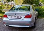 Rückansicht: BMW 5er E60. Die Aufnahme stammt von Juni, 2021.