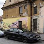 Hier ist ein BMW 5er E39n zu sehen.