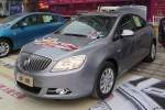 Buick Excelle GT (=Opel Astra Stufenheck) in Weifang, China, 27.11.11