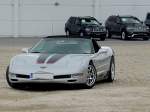 CORVETTE-C5; trifft als einer der ersten Wagen zum 14.US-CAR Treffen am Messegel�nde in Ried im Innkreis ein; 130706   PS.: sch�ne Gr��e an den freundlichen Fahrer, und allzeit gute Fahrt;  