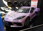 Chevrolet Corvette C8 im Farbton hysteria purple aus dem Jahr 2025. Dieses Auto war der  Eyecatcher  im Katalog der Essen Motor Show des Jahres 2025. Standardmotorisierung ist ein V8-Motor mit einem Hubraum von 6162 cm³ und einer Leistung von 482 PS. Essen Motor Show am 28.11.2025.