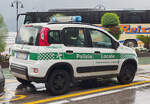 =Fiat Panda als Polizeifahrzeug unterwegs in Limone am Gardasee, 09-2025