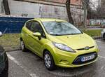Dreitürer Ford Fiesta Mk7 in der Farbe  Squeeze . Foto: Januar, 2023.
