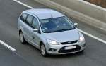 Ford Focus der  RVK  auf der A61 bei Miel - 26.01.2011