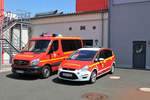 Feuerwehr Hanau Klein Auheim Mercedes Benz Sprinter MTW (Florian Hanau 5-19-1) und Ford S-Max (Florian Hanau 1-16-2)  am 03.06.18 beim Tag der offenen Tür im Gefahrenabwehrzentrum Hanau 