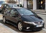 Hier ist ein Honda Civic Mk8 Type-R in dreit�rer Ausf�hrung zu sehen.