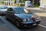  Jaguar S-Type gesehen am Straßenrand.  05.06.2015