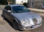 Diesen Jaguar S-Type habe ich in Juli, 2023 fotografiert.