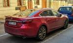 Rückansicht: Mazda 6 aus 2019, gesehen in Pécs (Ungarn), Oktober, 2019