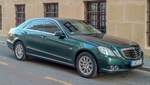 Mercedes-Benz E-Klasse W212 in einer schönen und sehr eleganten grünen Farbe.