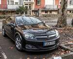 Opel Astra Twin Top, gesehen in Januar, 2022.