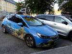 OPEL-Corsa, im Einsatz für Google-Street-View legt in Tromsoe einen Stopp zur Nachtruhe ein; 250717