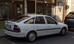 Seitenansicht: Opel Vectra B Fliessheck. Foto: 10.2023.