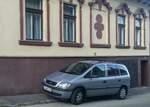 Opel Zafira I, fotografiert in Pecs (HU), Juli 2019.