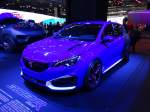 Peugeot 308R am 26.09.15 auf der IAA in Frankfurt am Main