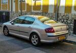 Rückansicht: Peugeot 407.