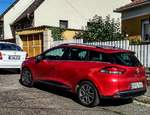 Renault Clio IV Grandtour in rot. Foto: 06.2020.