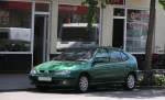 Renault Megane, gr�n. Aufgenommen: Juli 2010.