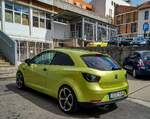 Rückansicht: Seat Ibiza Mk4 getunt in  Amarillo Citrus . Foto: 04.2021.