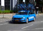 Skoda Octavia eines Radrennteams beim Radklassiker Rund um den Finanzplatz Eschborn in Frankfurt am Main am 01.05.26 