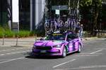 Skoda Octavia eines Radrennteams beim Radklassiker Rund um den Finanzplatz Eschborn in Frankfurt am Main am 01.05.26 