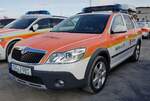 =Skoda Oktavia als Einsatzfahrzeug der Malteser, gesehen auf dem Parkplatz der Rettmobil 2022, 05-2022 