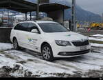 Zugerland Technik Skoda Octavia abgestellt in Arth-Goldau am 29.01.2023