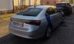 Rückansicht: Skoda Octavia Mk4 Liftback, Firmenwagen von SOnepar Foto: September, 2022.