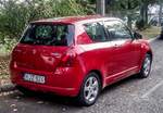Suzuki Swift Mk3, dreitürer. Foto: Pécs (HU), August, 2019.