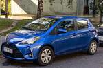 Toyota Yaris (dritte Generation, zweite Facelift) in der Farbe Blue Eclipse.