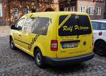 =VW Caddy der Firma ROLF PETERSEN steht in Mai 2019 in Rendsburg