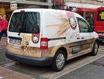 =VW Caddy als Servicemobil der Bäckerei GERLACH steht im Juni 2019 in Fulda
