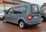 =VW Caddy vom Catering-Service ZUR POST steht im März 2022 in Fulda