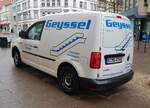 =VW Caddy als Servicefahrzeug der Firma GEYSSEL steht im April 2022 in Fulda