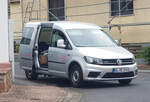 =VW Caddy der TELEKOM bei Wartungsarbeiten in Petersberg, 07-2022