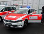 VW Passat als NEF am 12.05.17 auf der RettMobil in Fulda