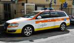 =VW Passat eines privaten Rettungsdienstes steht im September 2017 in San Bartolomeo/I