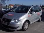VW-Touran von Radio ORF-O� ist anl�sslich eines Fu�ballbundesligaspiel in Ried i.I. zu Gast;100417