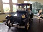 Eines der Prachtstücke des Automuseum Melle ist dieser Detroit Electric Brougham.