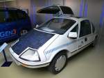 Pöhlmann EL(Solar), zweisitziges Elektroauto mit großflächigen Solarzellen auf der Karrosserie, Hersteller: RWE Energie/Pöhlmann KG, Baujahr 1984, Vmax.115Km/h, Museum Autovision Altlußheim, Sept.2014
