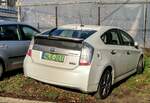 Rückansicht: Toyota Prius Plugin Hybrid auf dem Basis der Prius III, gesehen in 11.2020.