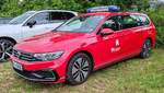 =VW Passat GTE Hybrid als Kommandowagen der Vertreter des Landesbereichsführers von HAMBURG
steht auf dem Parkplatzgelände der RettMobil 2024 in Fulda