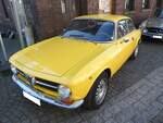 Alfa Romeo GT 1600 Junior. Die Coupe Version der 1962 vorgestellten Giulia stand ab 1963 bei den H�ndlern. Im Jahr 1966 kam das preisg�nstigere Coupe Junior zun�chst mit einem 1.3 Liter-Motor ins Verkaufsprogram. Ab 1972 erg�nzte dann der gezeigte GT ...