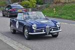 Alfa Romeo Giulia Spider 1600, BJ 1965, gesehen bei der Luxemburg Classic Rallye.