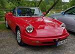 =Alfa Romeo Spider 2.0, steht auf dem Besucherparkplatz beim Scirocco-Treffen in Hohenroda, 06-2022