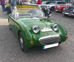 Austin Healey Sprite MK 1 im Farbton british racing green. Der Sprite MK 1 wurde von 1958 bis 1961 gebaut. Angetrieben wird er vom Vierzylinderreihenmotor aus dem Austin A35. Dieser leistet 44 PS aus einem Hubraum von 948 cm�. Aufgrund der Anordnung  ...