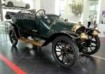 =Audi 10/26 Typ A Pheaton, Bj. 1911, 2611 ccm, 22 - 28 PS, gesehen im Audi-Museum Ingolstadt im April 2019. Das ausgestellte Fahrzeug ist die Nummer 78 von einstmals 137 produzierten Exemplaren. Es ist der älteste erhalten gebliebene Audi und gehört dem Technischen Museum Prag.