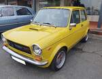 Autobianchi A112 Abarth 58HP, wie er von Oktober 1969 bis Januar 1973 vom Band lief. Angetrieben wird der flotte Kleinwagen von einem Vierzylinderreihenmotor, der aus einem Hubraum von 982 cm� eine Leistung von 58 PS an die Vorderr�der wuchtet. Die H ...
